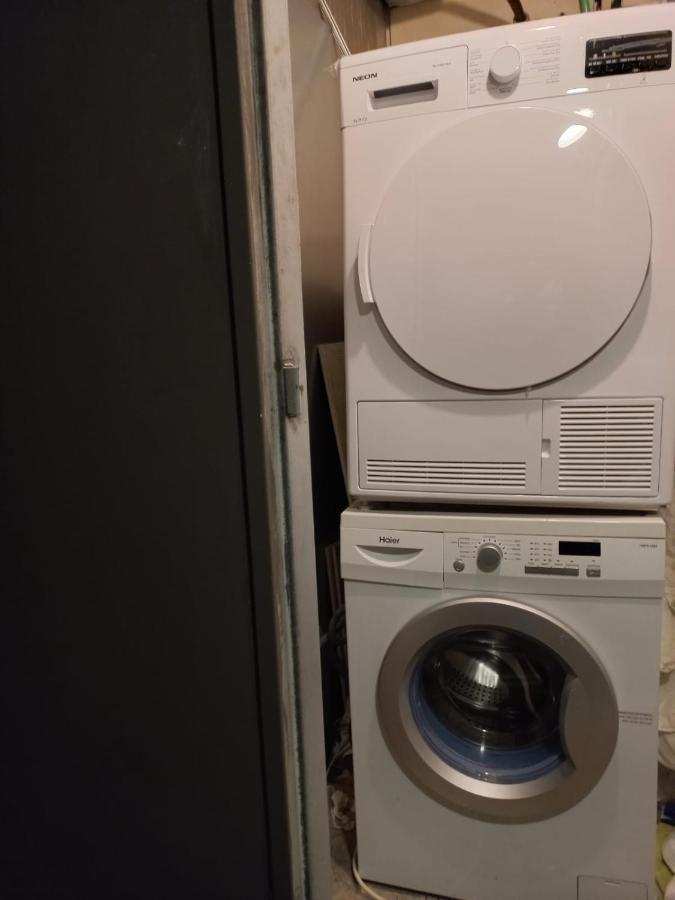 Apartments4You Leonardo 11 巴特亚姆 外观 照片